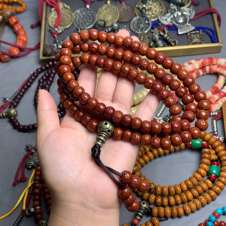 藏地密码藏饰品串