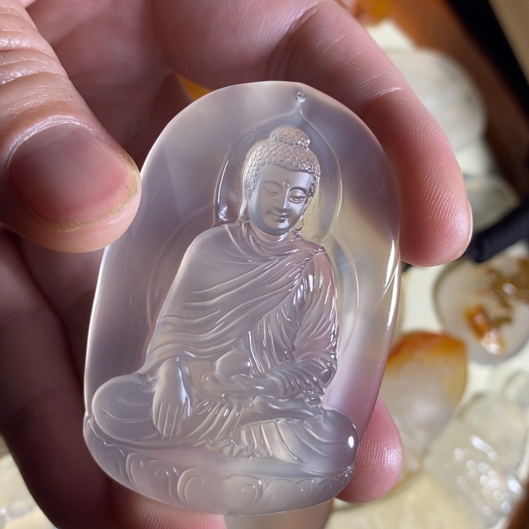 玛瑙/玉髓未镶嵌颈饰高冰玛瑙阿弥托佛