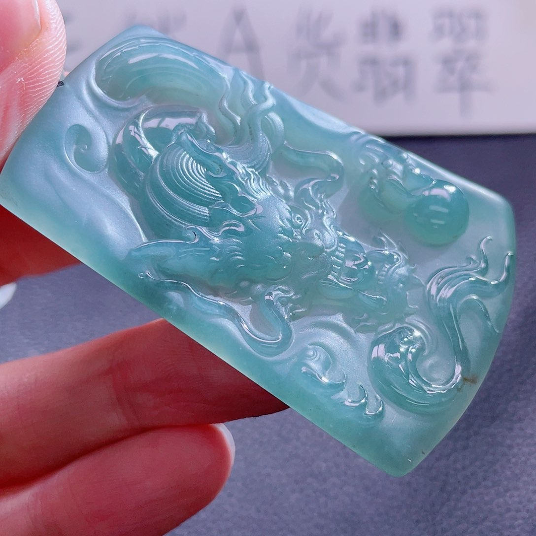 翡翠颈饰未镶嵌888888888