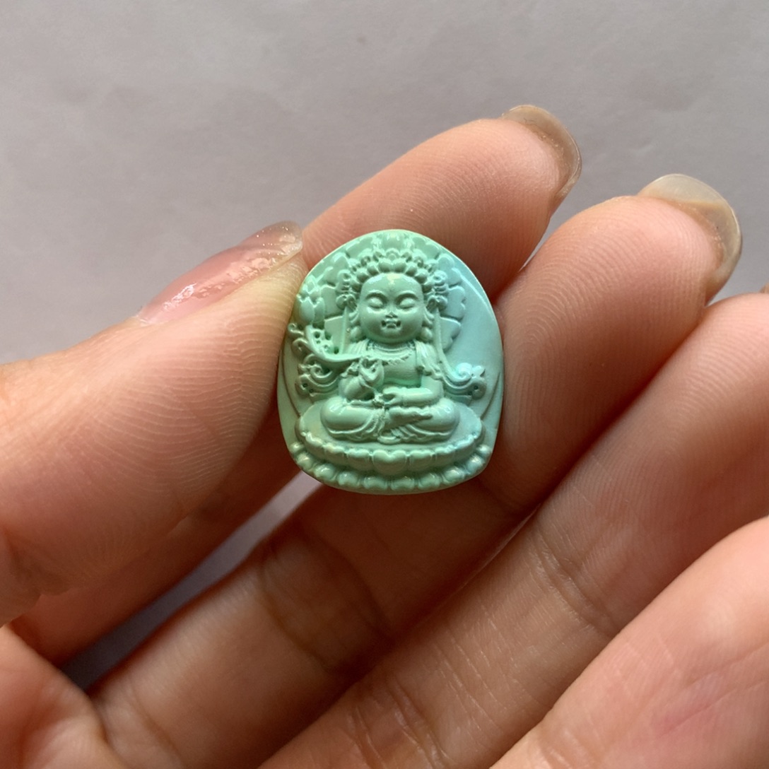 绿松石配饰未镶嵌