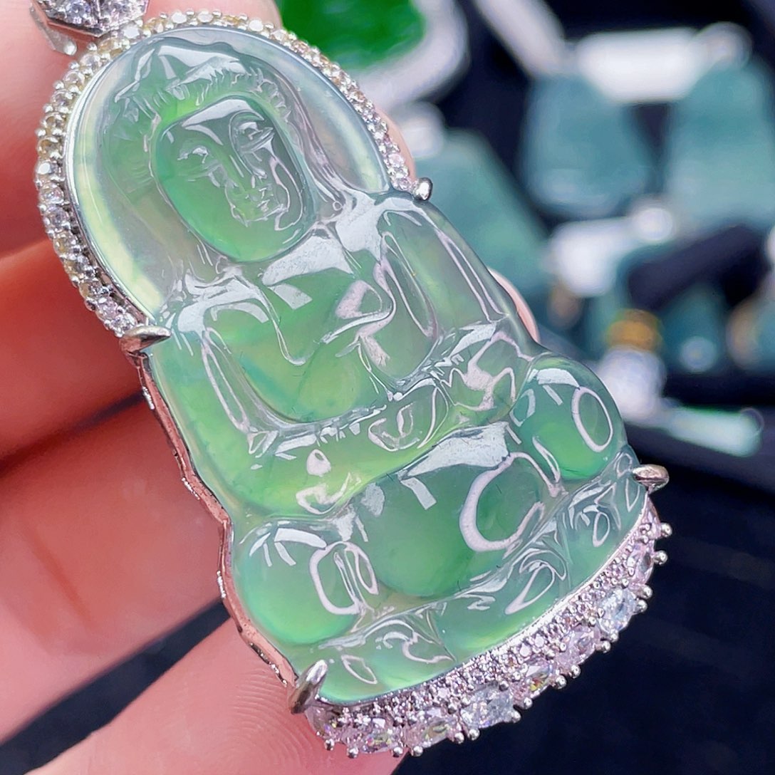 翡翠未镶嵌吊坠(不含链)972