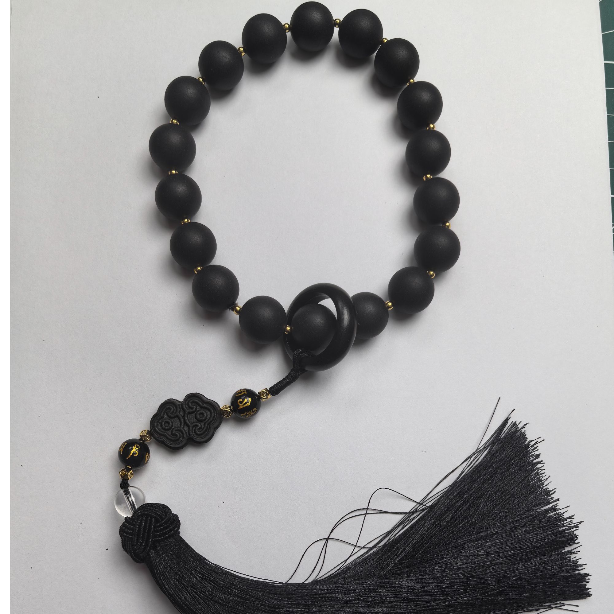 【御制大四合】沉檀龙麝香手串18手持