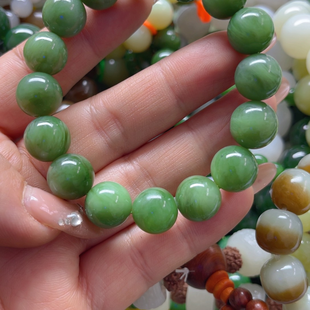 和田玉手链未镶嵌