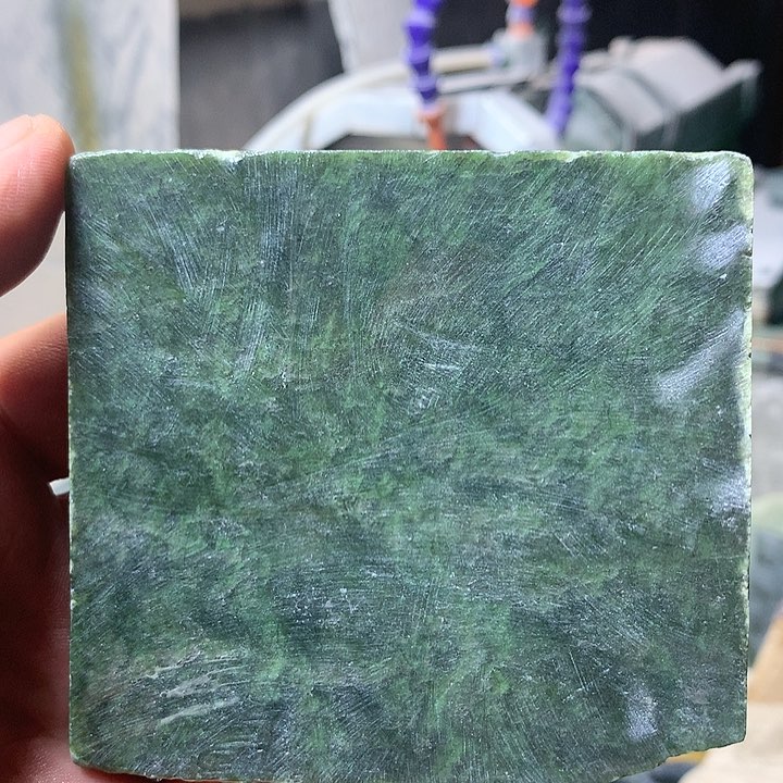 颈饰未镶嵌和田玉（糖玉）