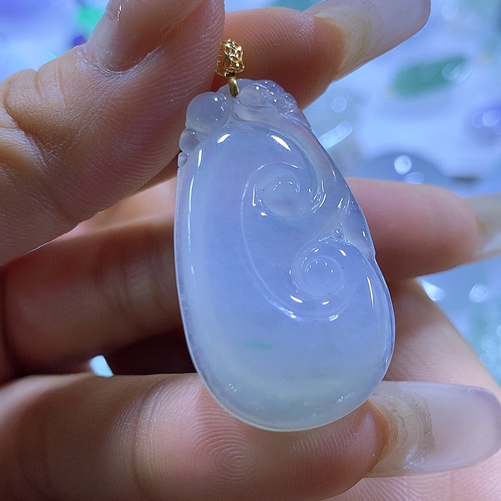 翡翠18K金镶嵌颈饰天然翡翠A货吊坠