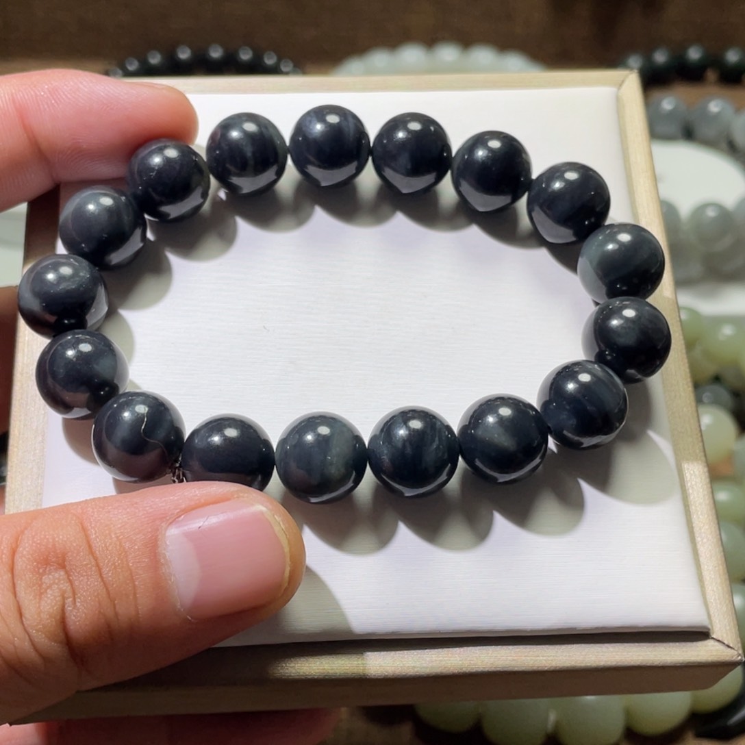 未镶嵌手链和田玉