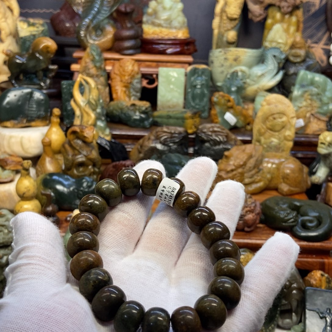 岫岩河磨玉（透闪石质玉）手串未镶嵌