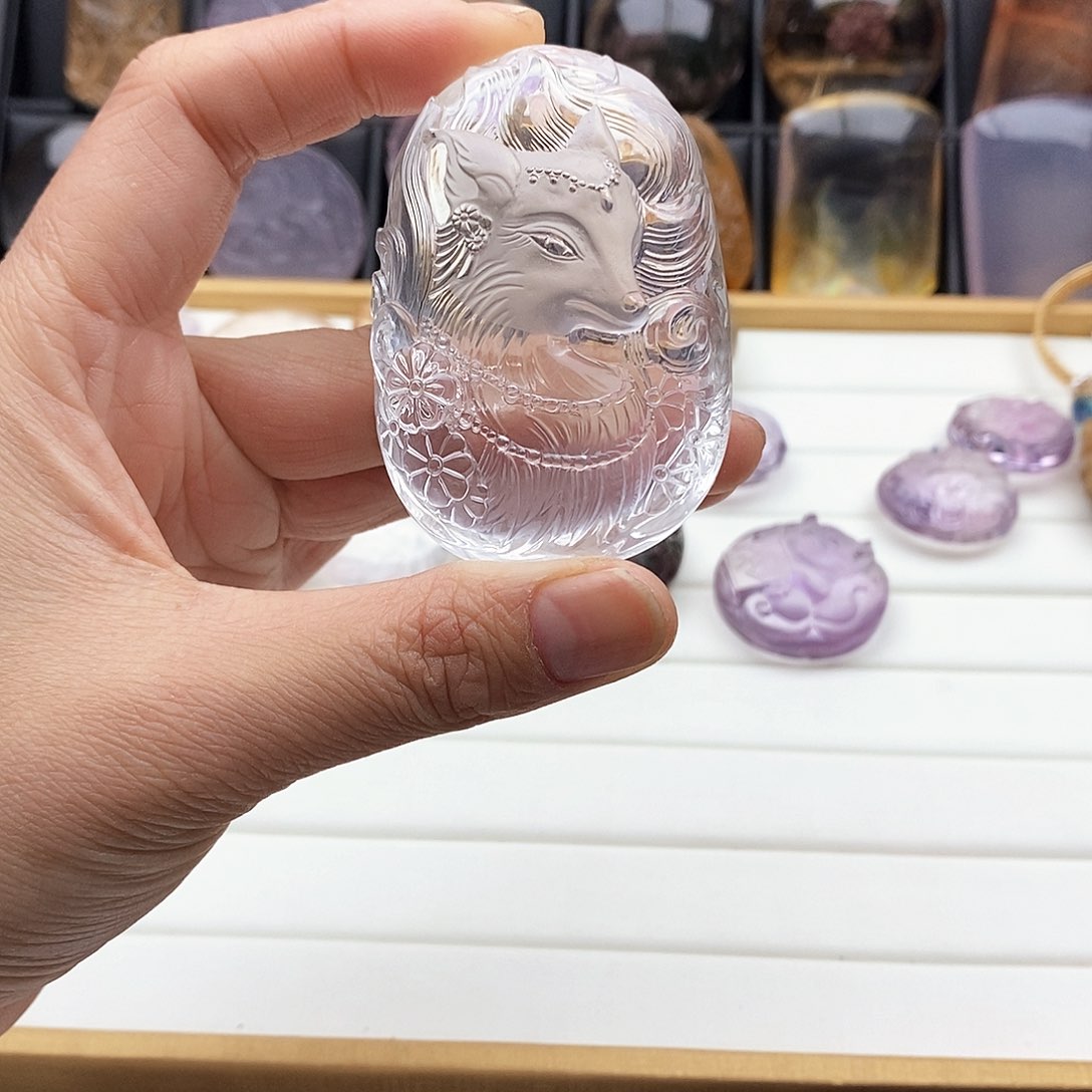 水晶吊坠(赠链)未镶嵌