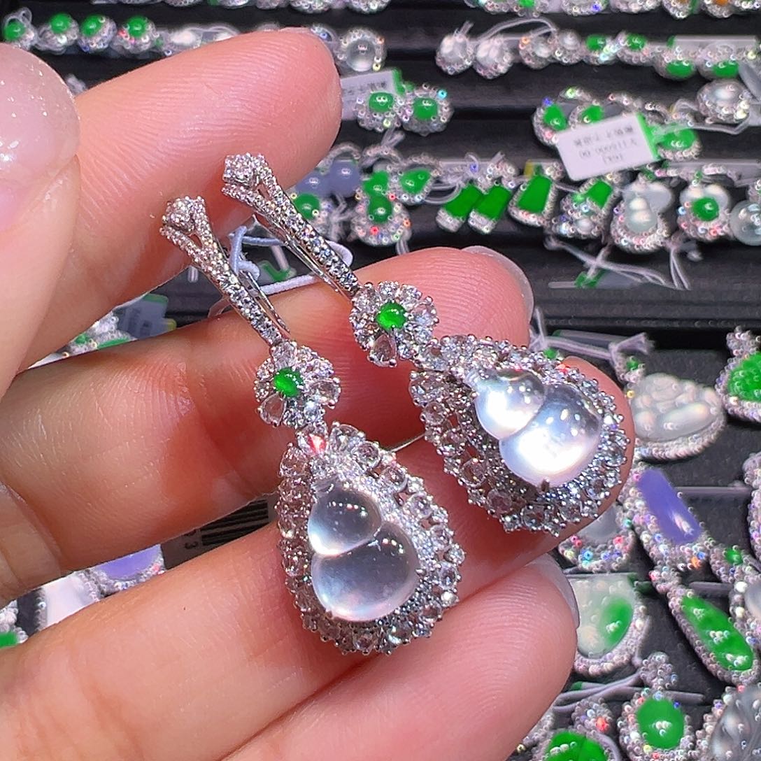 翡翠耳饰18K金镶嵌翡翠