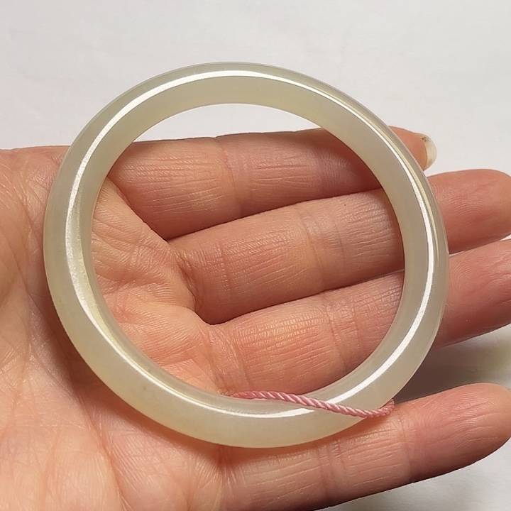 灰***娘和田玉未镶嵌珠宝半成品手镯