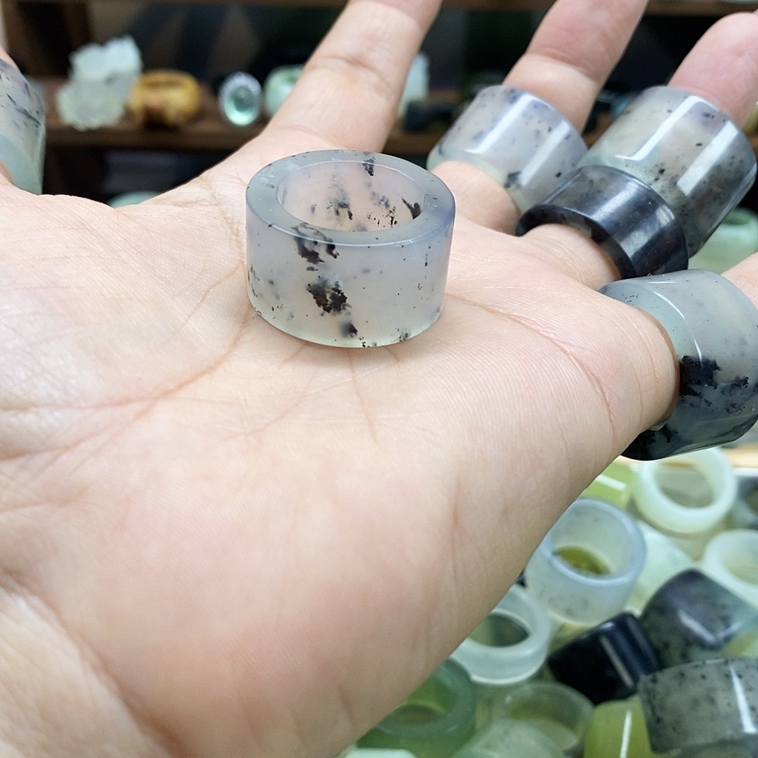 岫玉戒指未镶嵌?***?戒指