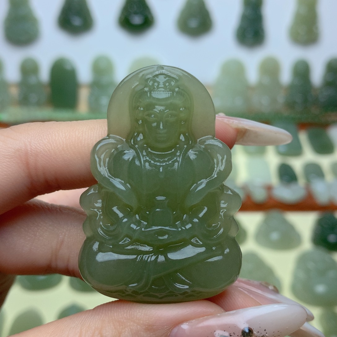 和田玉吊坠未镶嵌