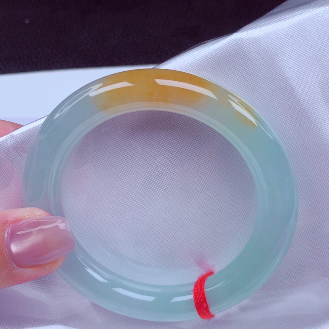 翡翠未镶嵌手镯手镯