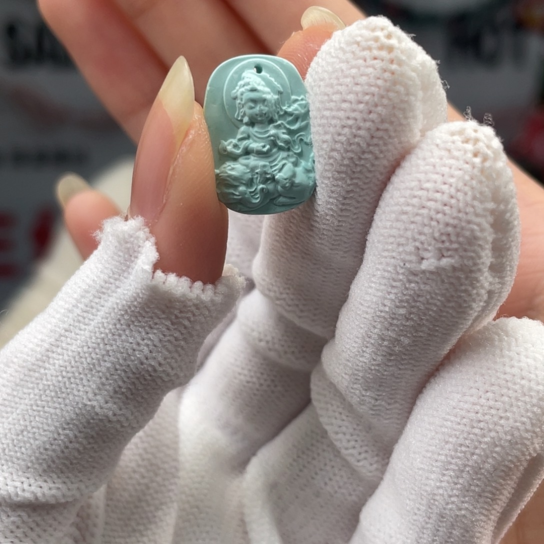 绿松石未镶嵌挂件