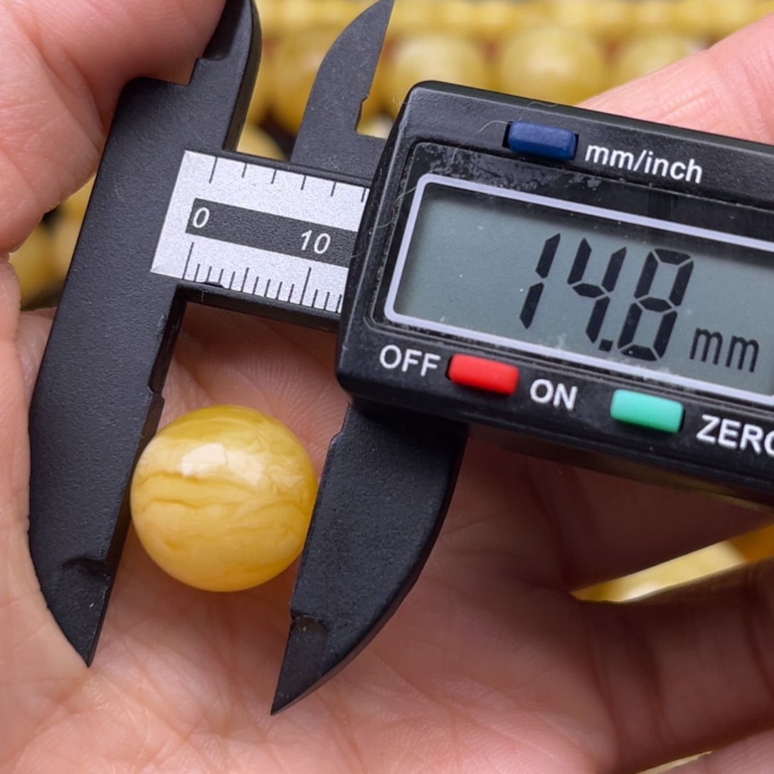 蜜蜡裸石未镶嵌蜜蜡裸石未镶嵌1