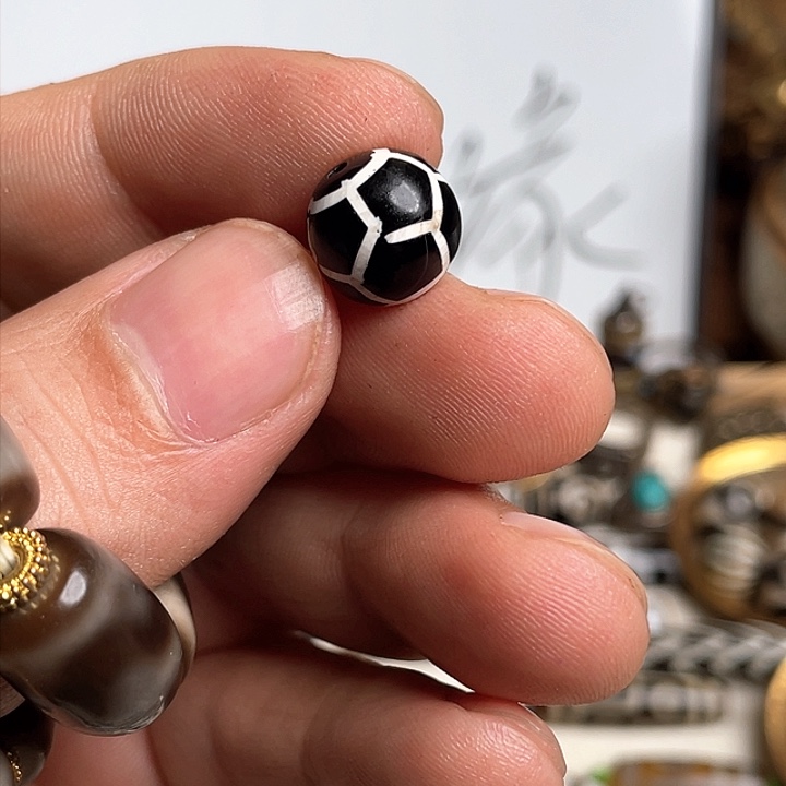 玛瑙/玉髓颈饰合金肉**多