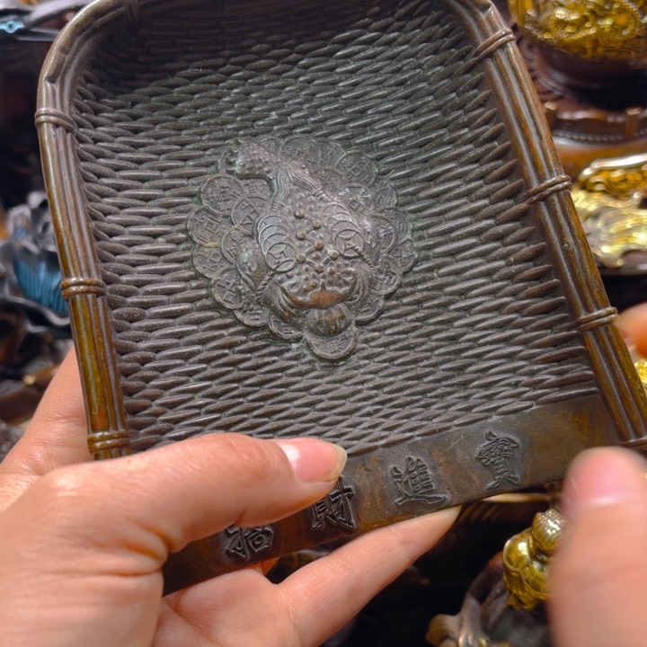 铜器摆件收收藏藏