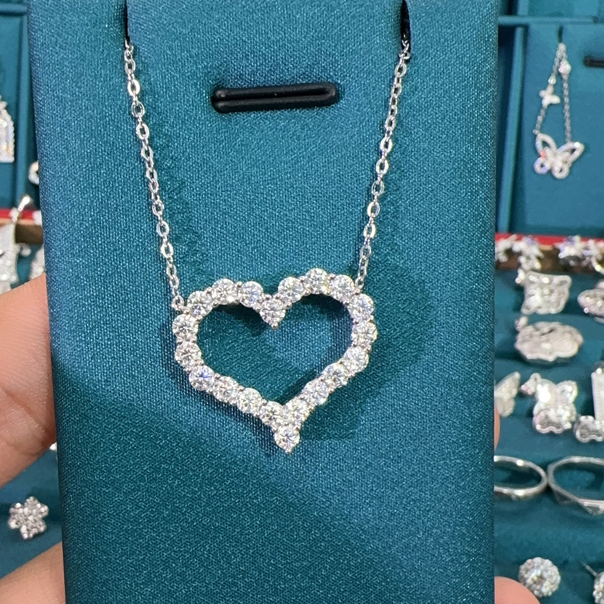 莫桑石Pt950莫桑爱心大号套链