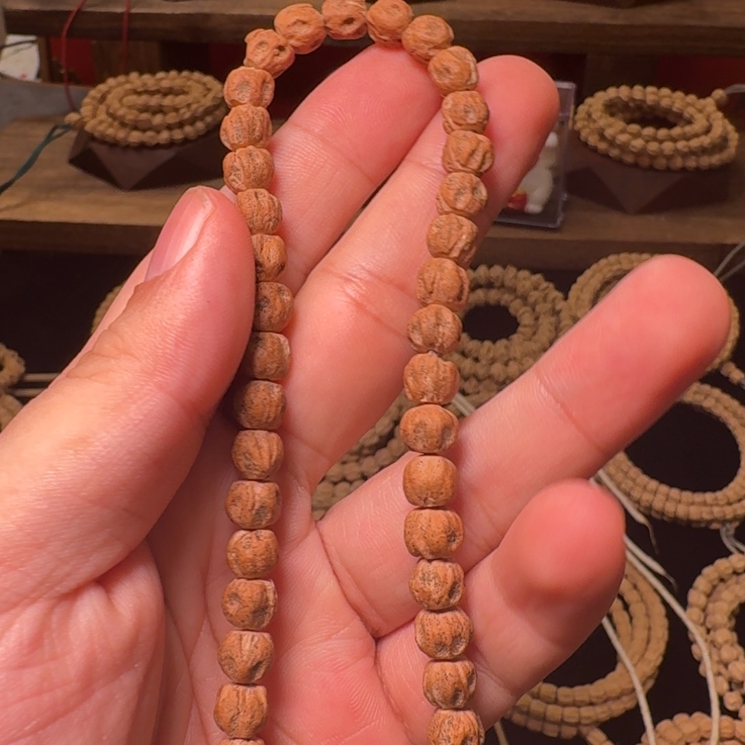 柏香籽/百香籽吊坠思**