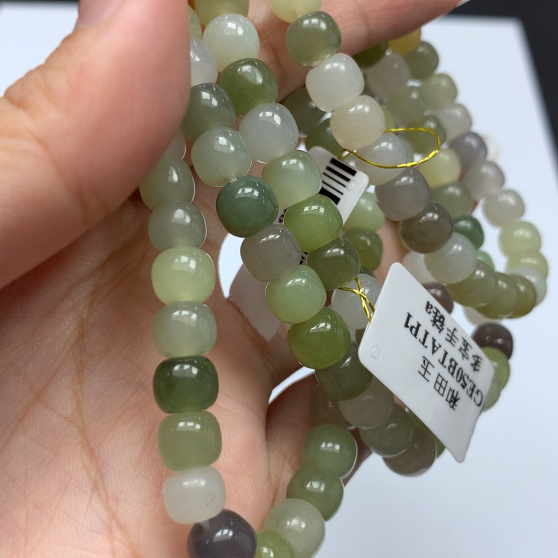 颈饰未镶嵌和田玉和田玉多样性发货