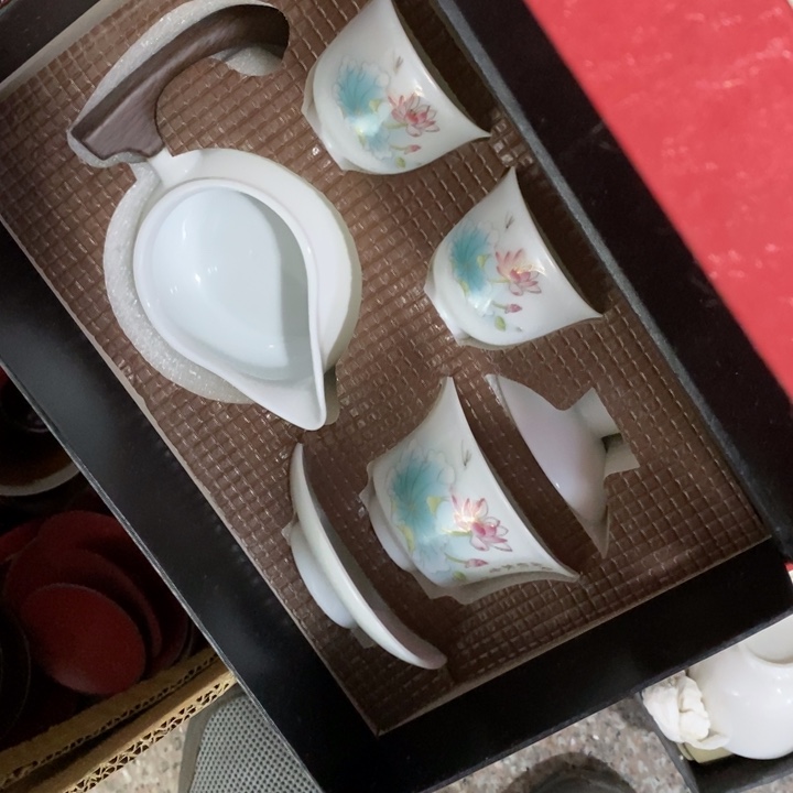 陶瓷艺术品及陶瓷制品