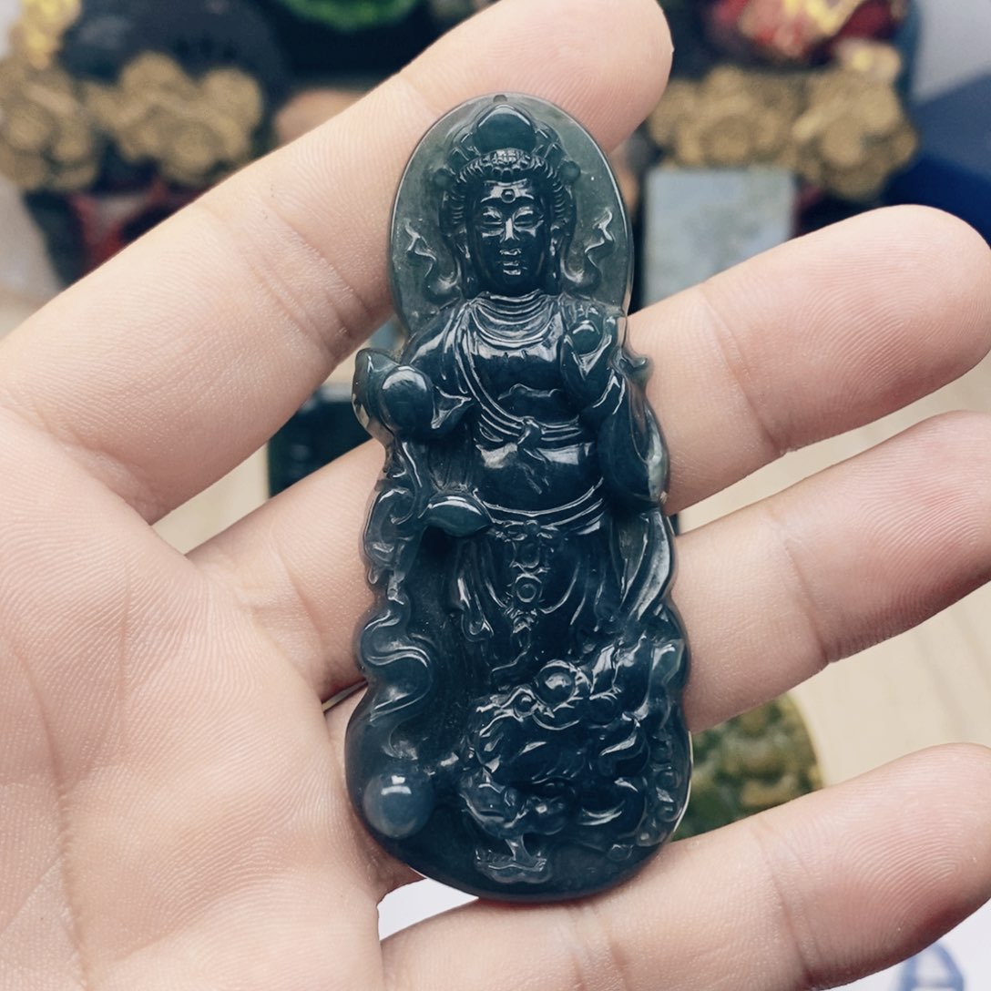 翡翠未镶嵌颈饰3333333333