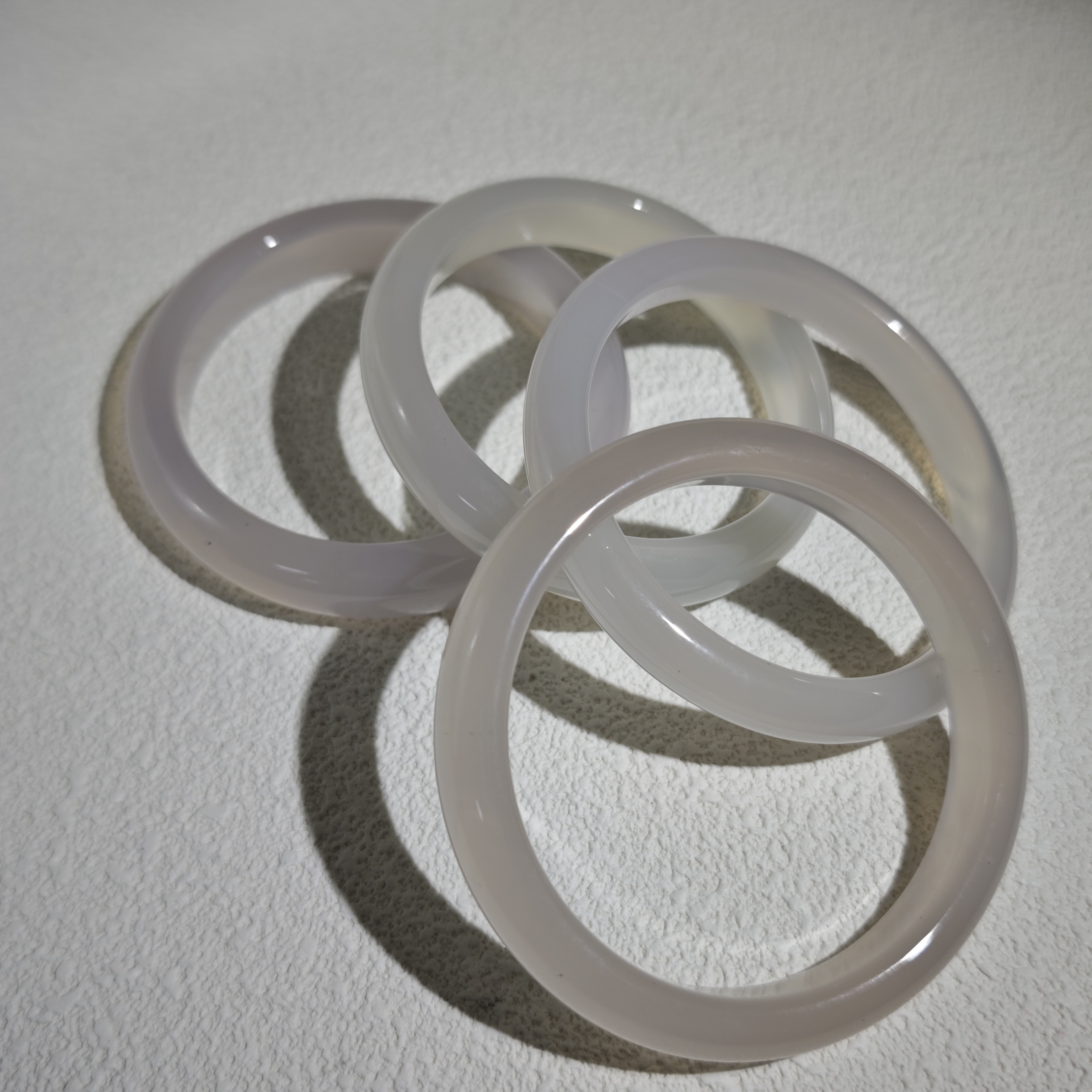 天然玉石 白月光玉手镯 多样性发货 拍一发一 M211