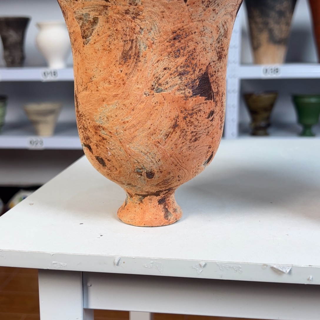 *****景德镇手工花盆有孔