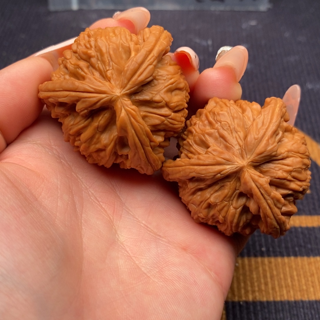洗***送文玩核桃吊坠白狮子