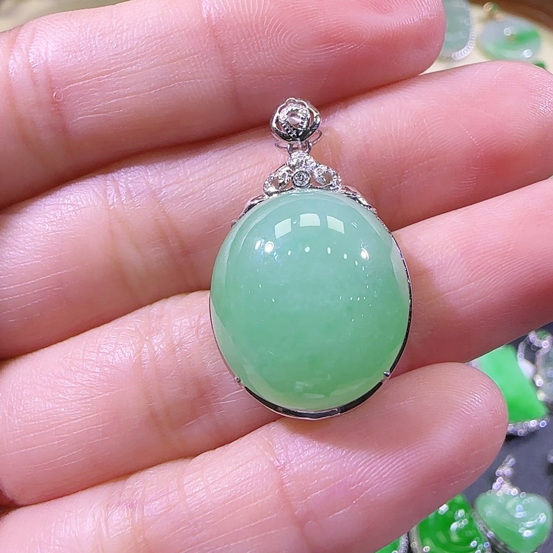 翡翠18K金镶嵌吊坠(不含链)