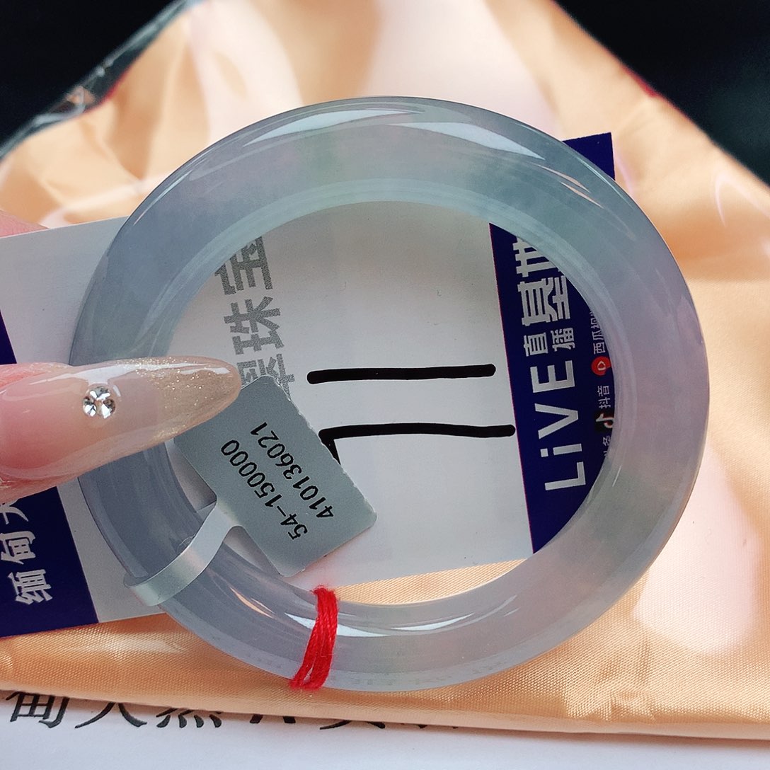 翡翠手镯未镶嵌缅甸天然a货翡翠手镯