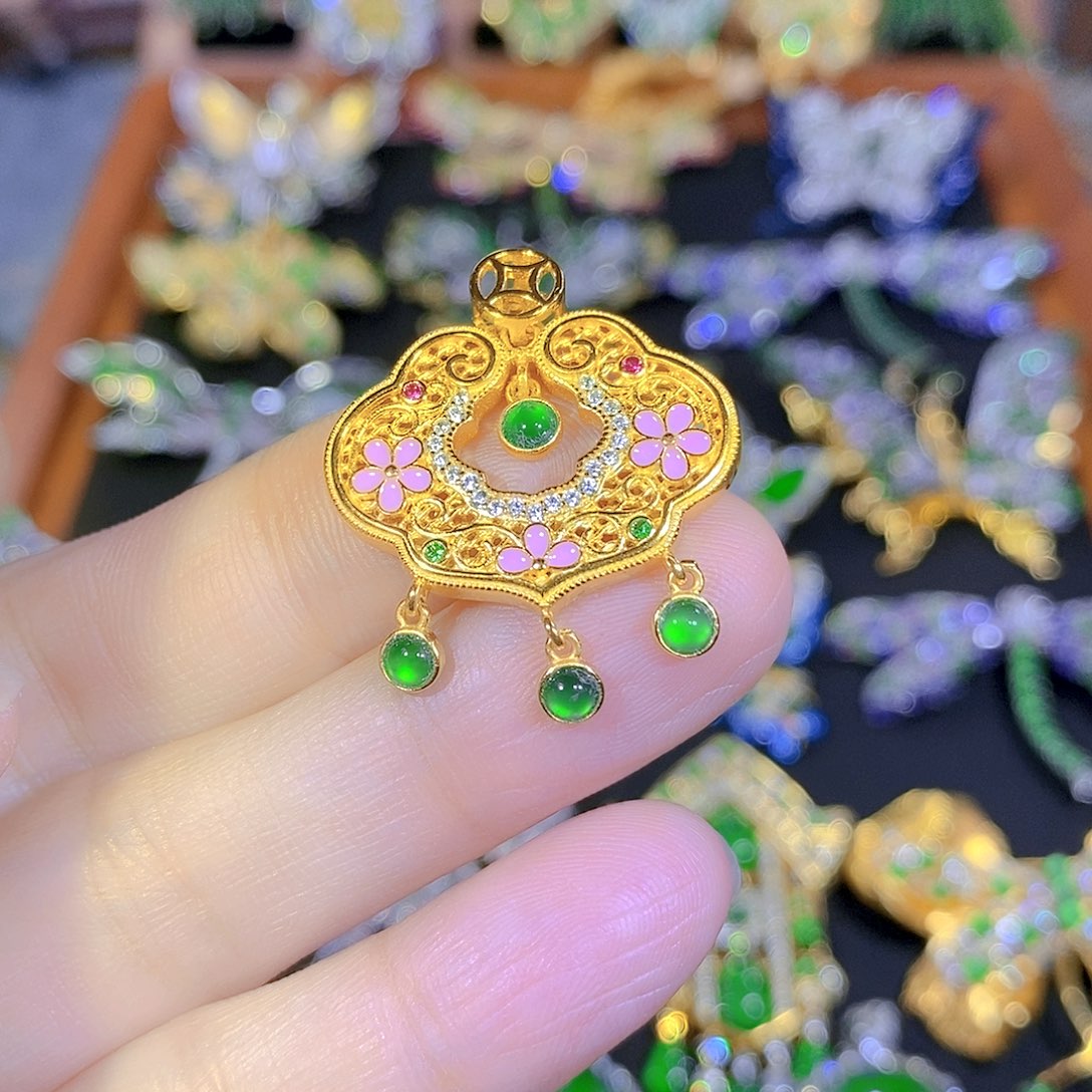 吊坠(不含链)银S925镶嵌翡翠