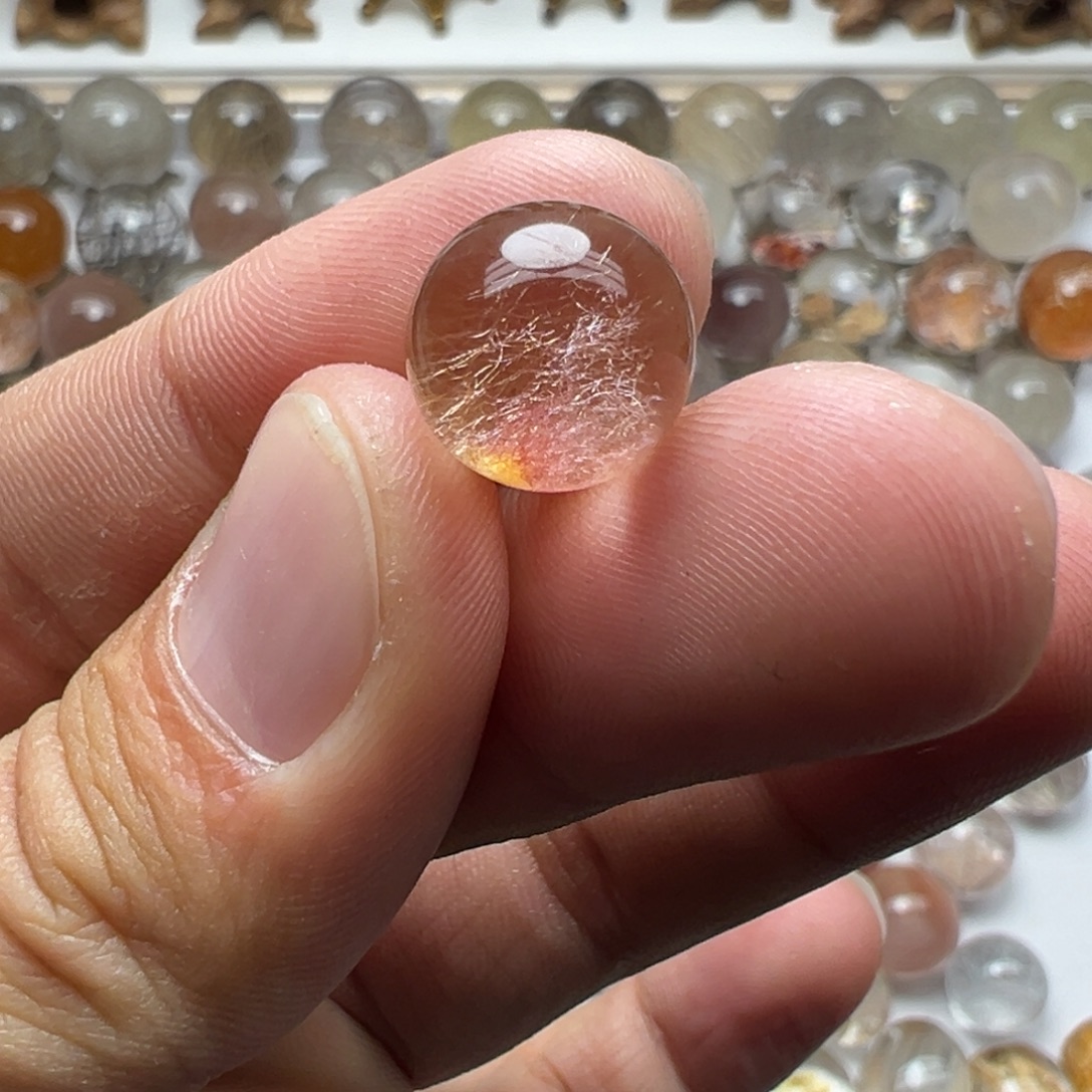 水晶未镶嵌珠宝半成品兔毛球