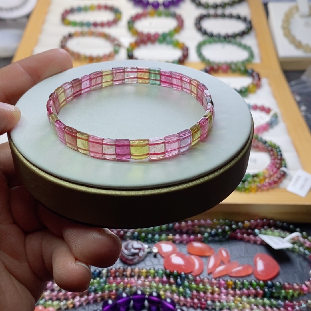 碧玺碧玺手链未镶嵌