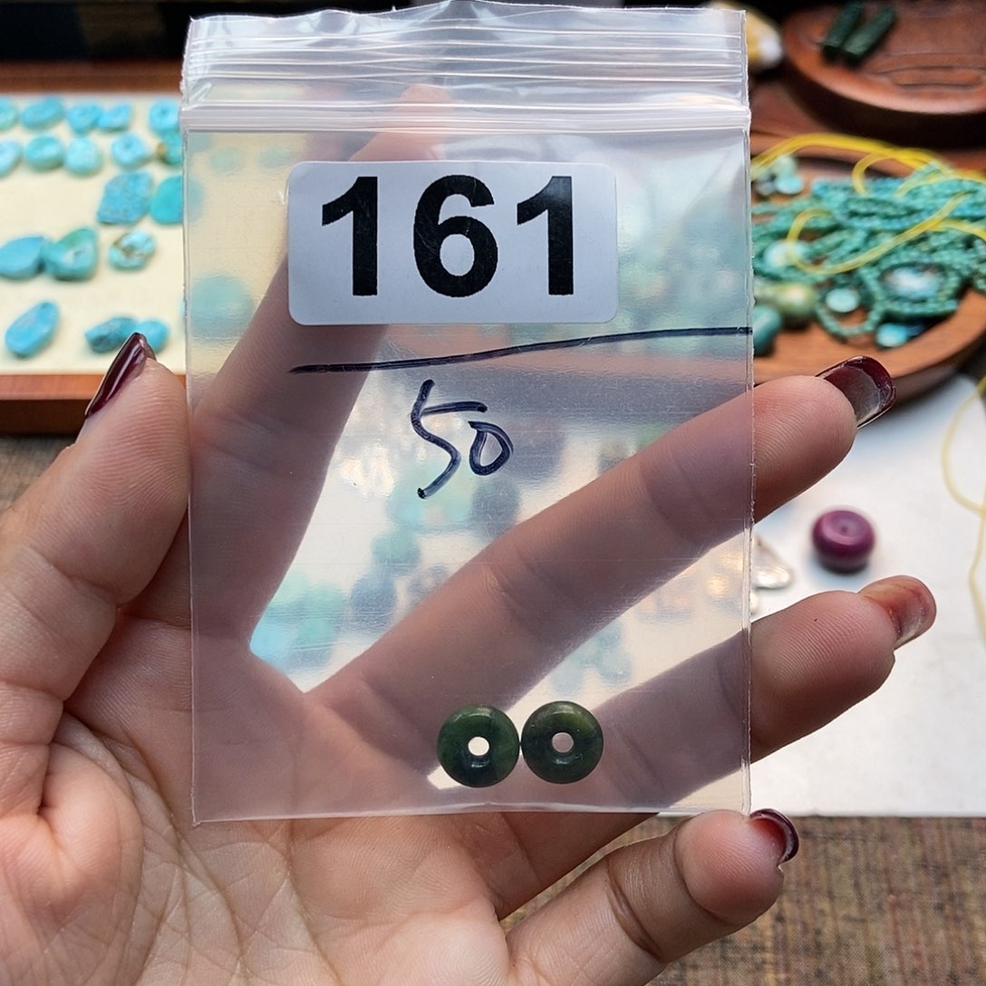 【闪购商品】翡翠颈饰未镶嵌曲*人配件