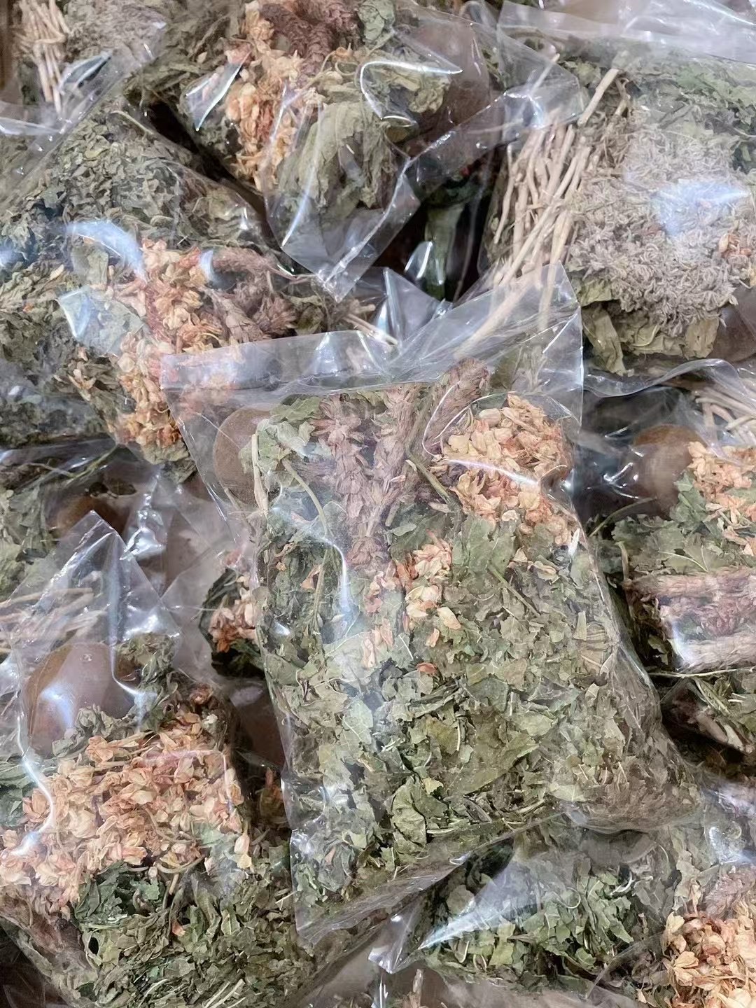  四季凉茶 广东农特产花生四季汤包