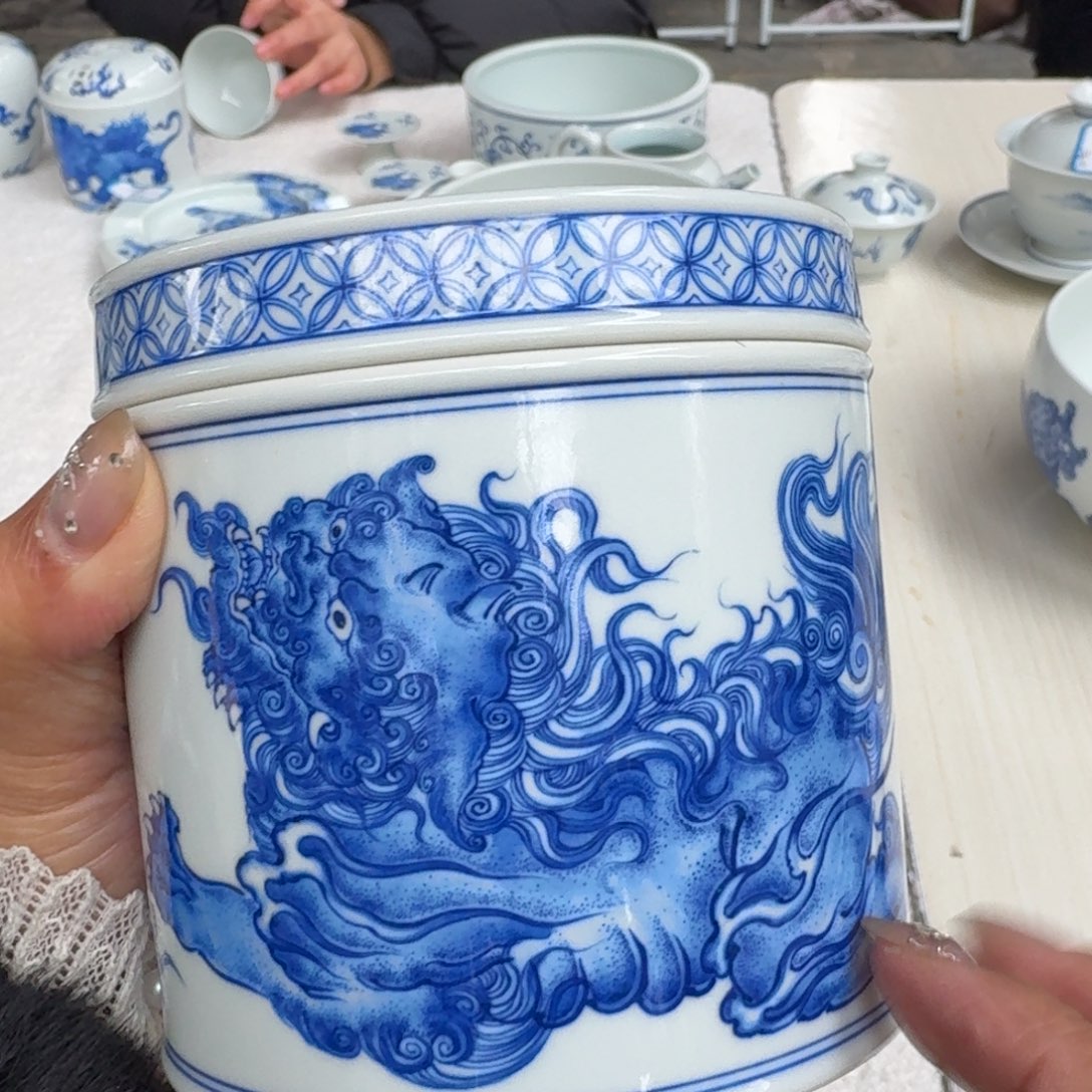 ?****寶景德镇陶瓷手绘茶叶罐