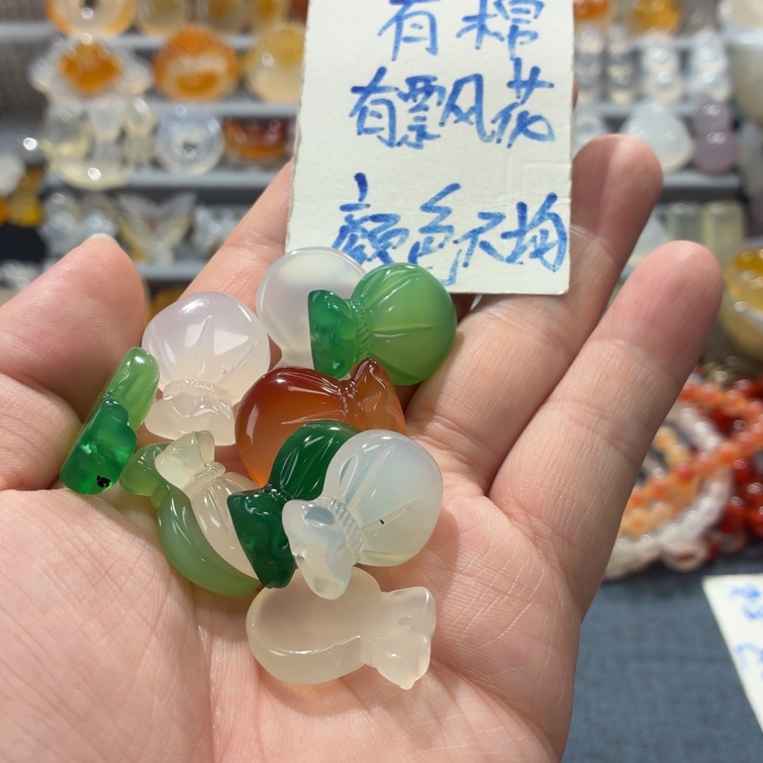 玛瑙/玉髓未镶嵌吊坠(不含链)