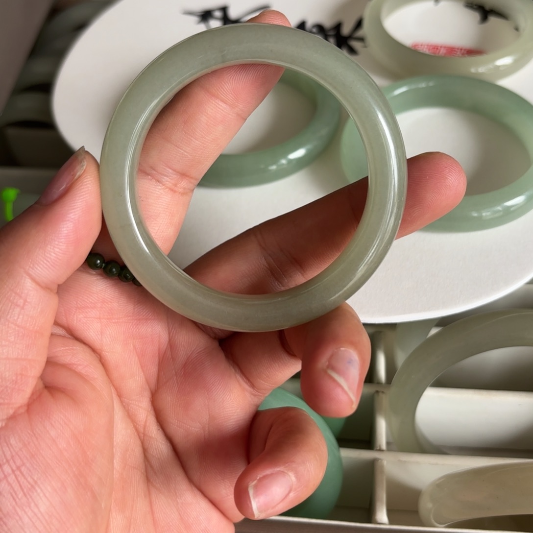 未镶嵌手镯东陵石
