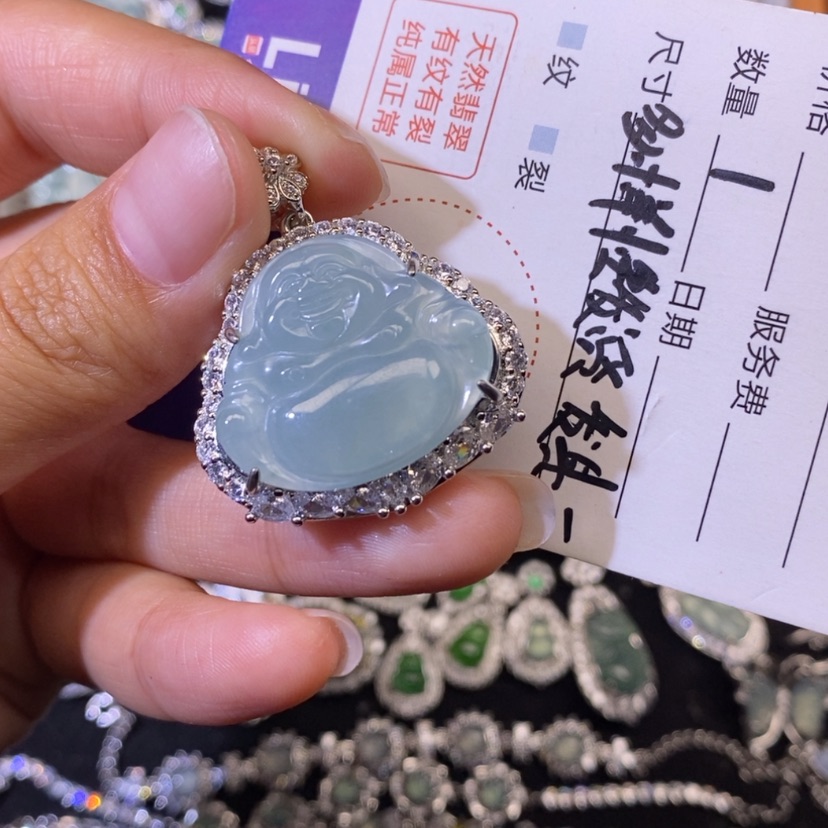 【闪购商品】翡翠颈饰未镶嵌天然