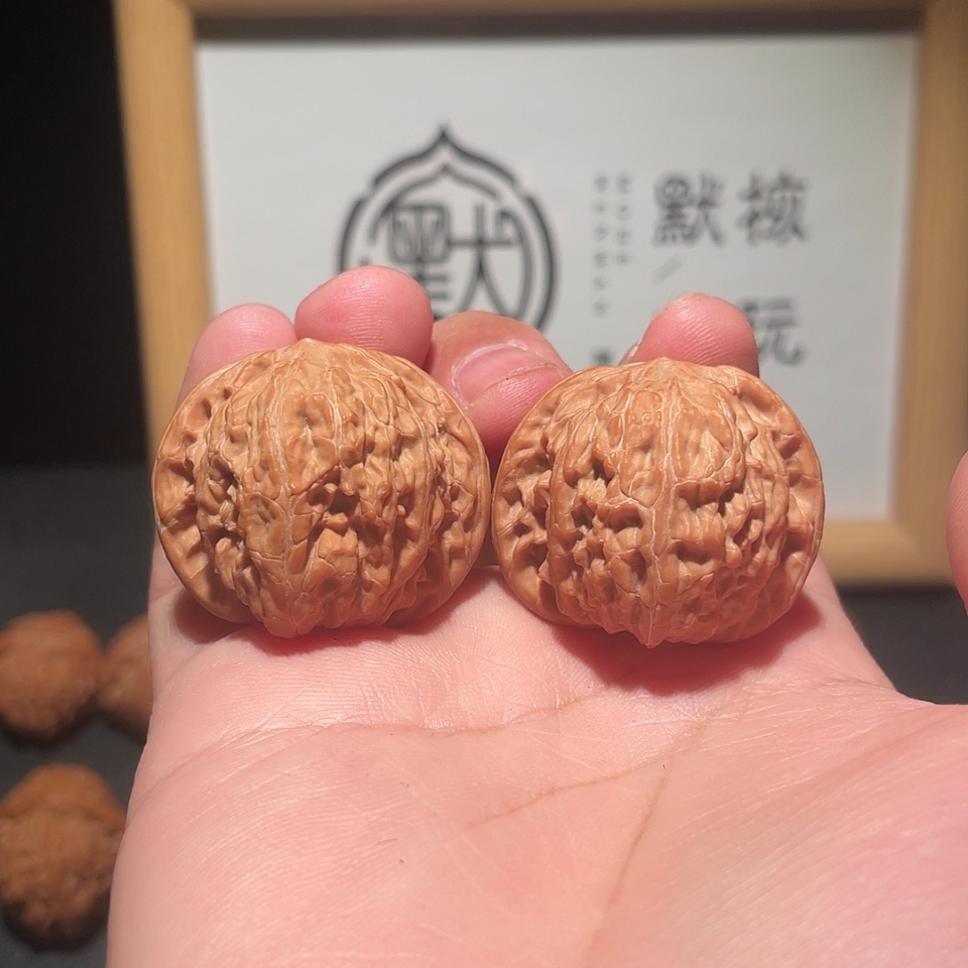 文玩核桃吊坠36全品磨盘