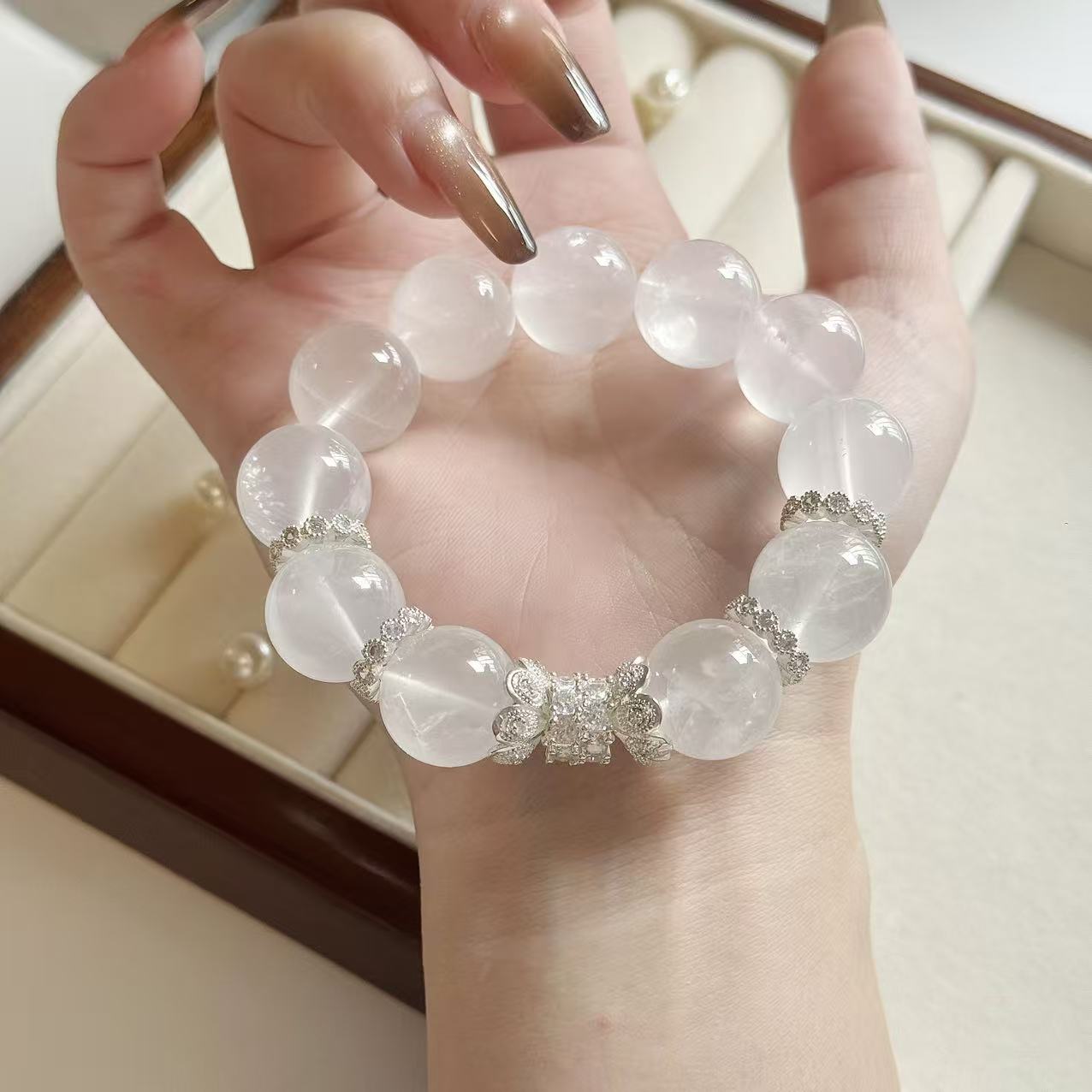 【奶晶泡芙】15.m奶白晶设计款手串