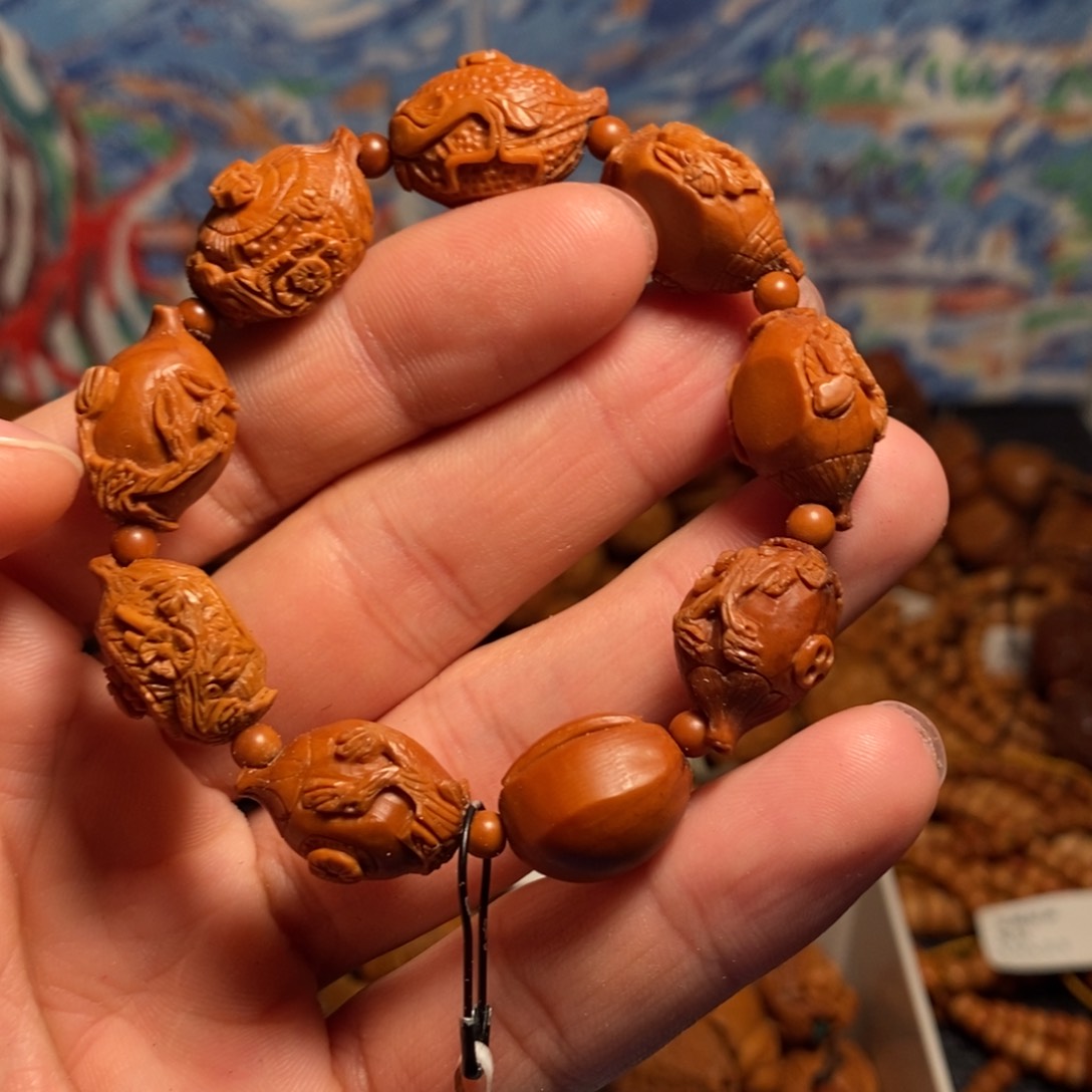 橄榄核手串/手链新年快乐