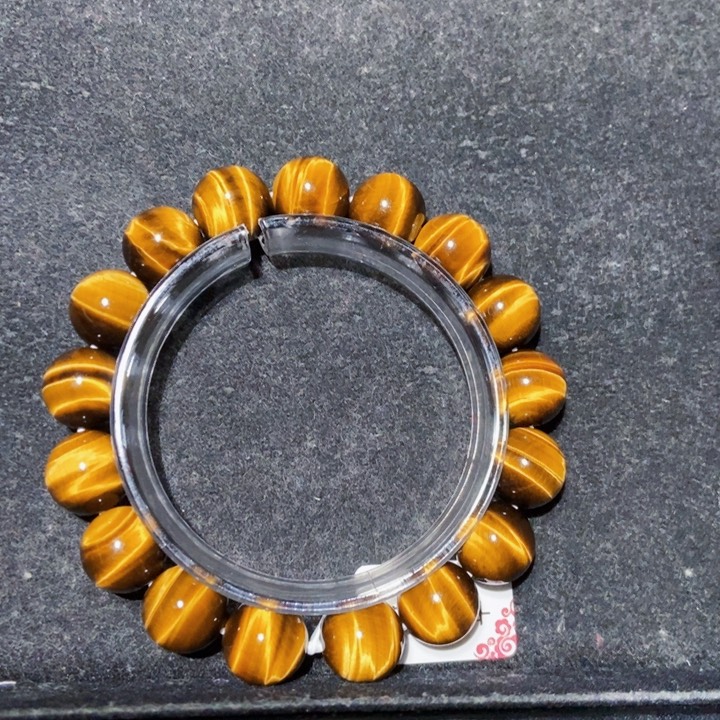 木变石（虎睛石）手串未镶嵌哈****哦