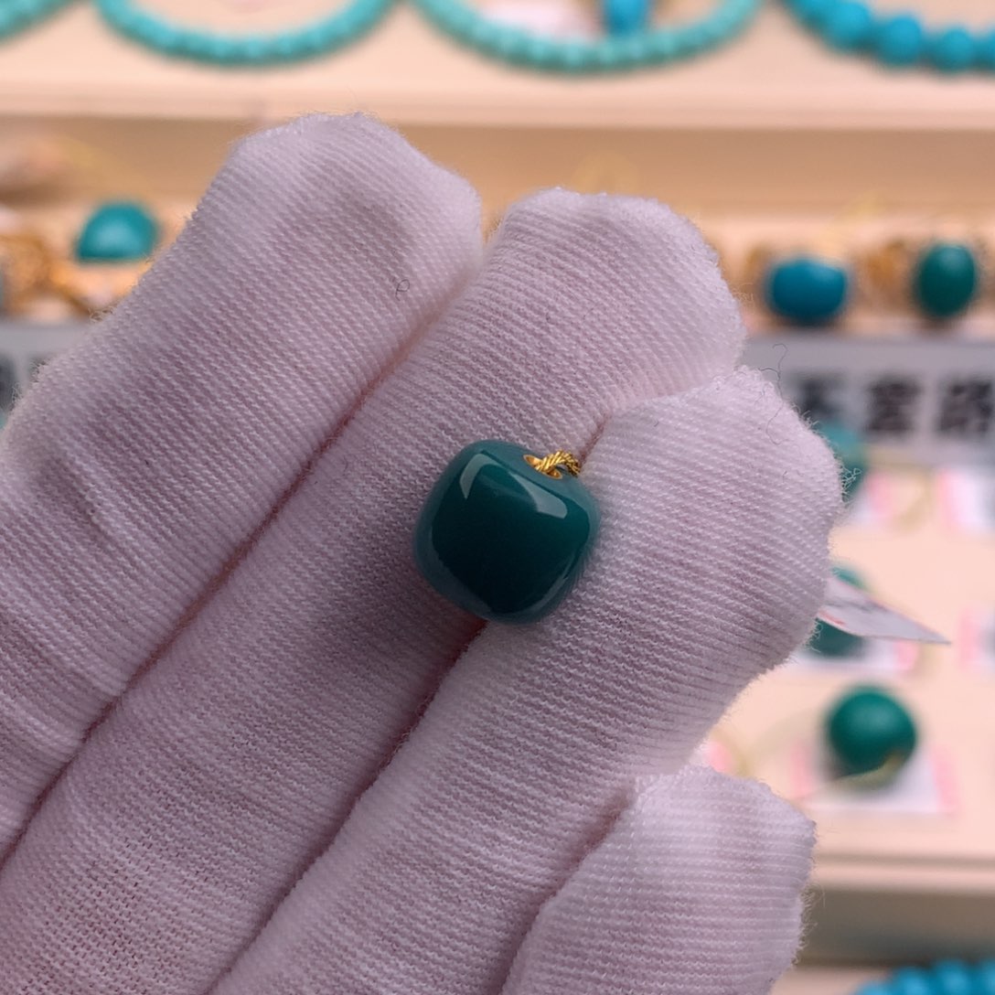 绿松石珠宝奇石未镶嵌10×8.9