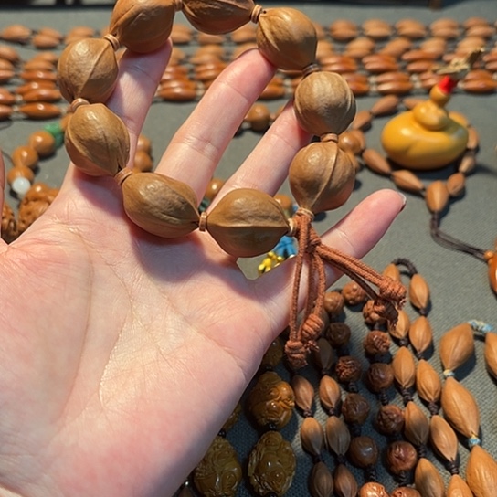 J***T2126梅林铁核手串款