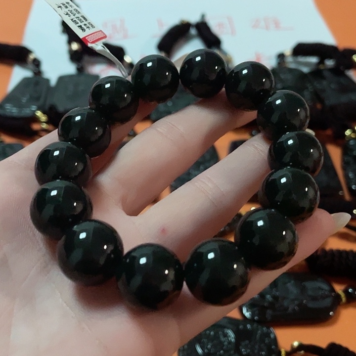 翡翠颈饰未镶嵌༄**柔