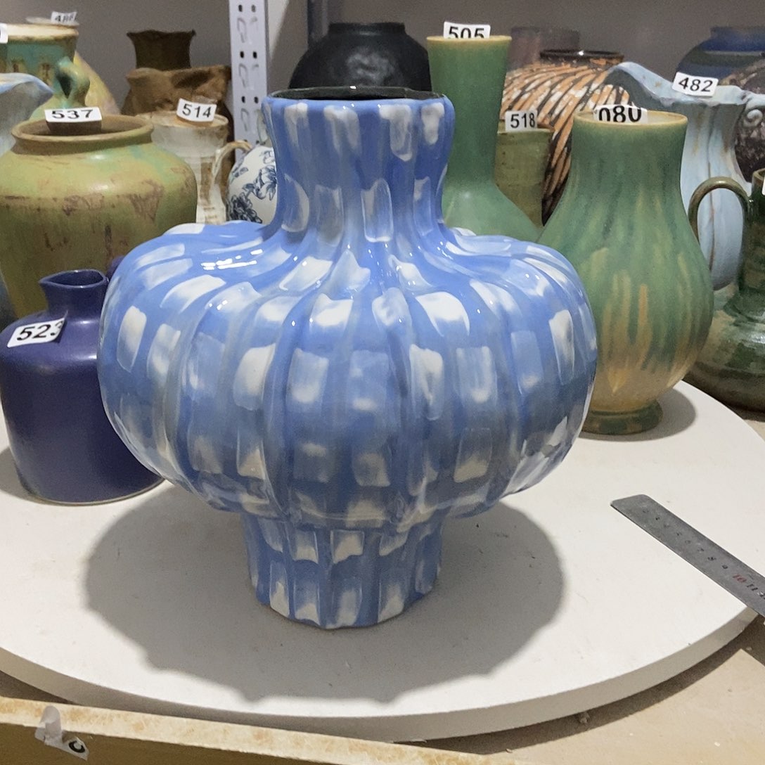 景德镇花瓶一物一拍