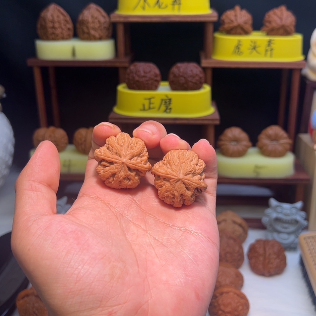 吊坠文玩核桃全品34.5粗筋