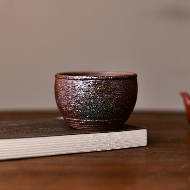 黄龙山本山老段泥线圆杯柴烧主人杯200ml